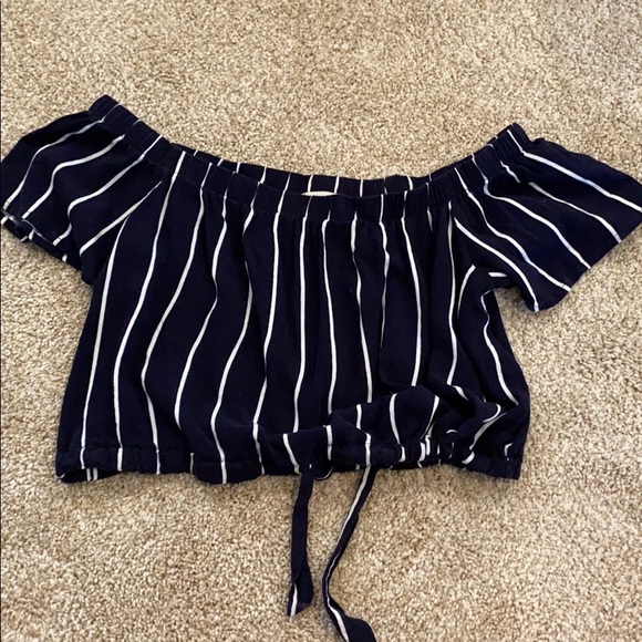 LA Hearts Off the Shoulder Crop Top - Picture 1 of 2